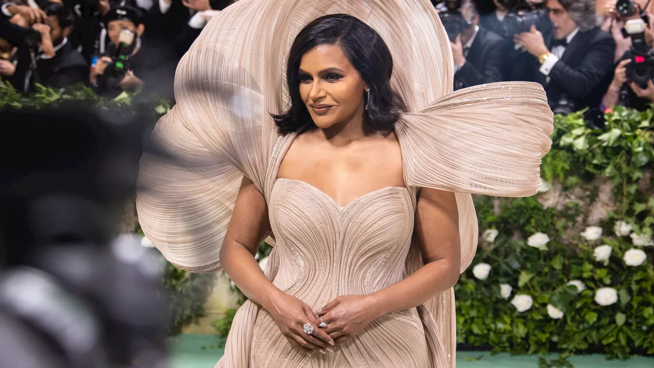 Mindy Kaling Secretly Gave Birth to Her Third Child Earlier This Year