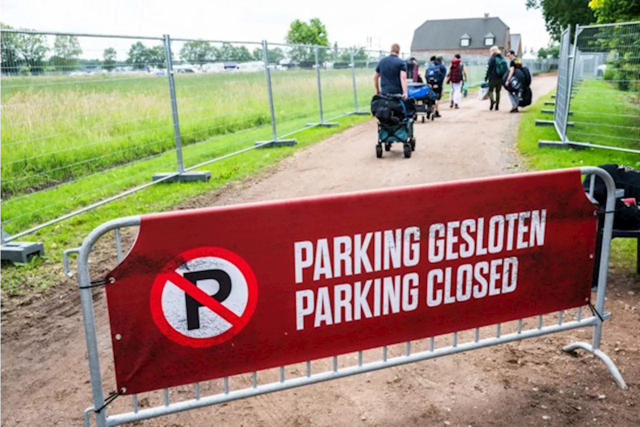 Rock Werchter neemt maatregelen voor drassige parkeerterreinen: minder parkingtickets beschikbaar