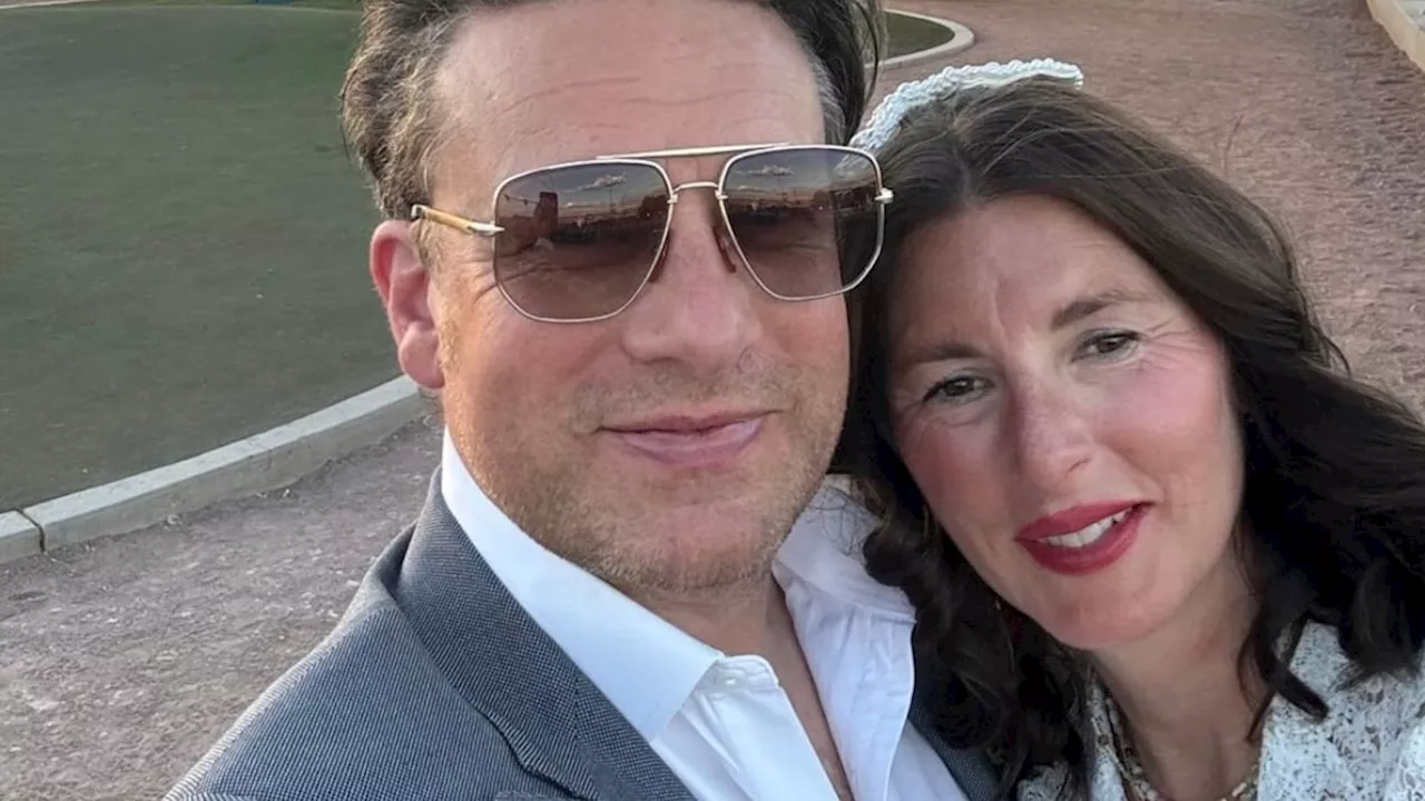 Jamie Oliver's wife Jools looks unreal in skinny jeans for unexpected wedding photos