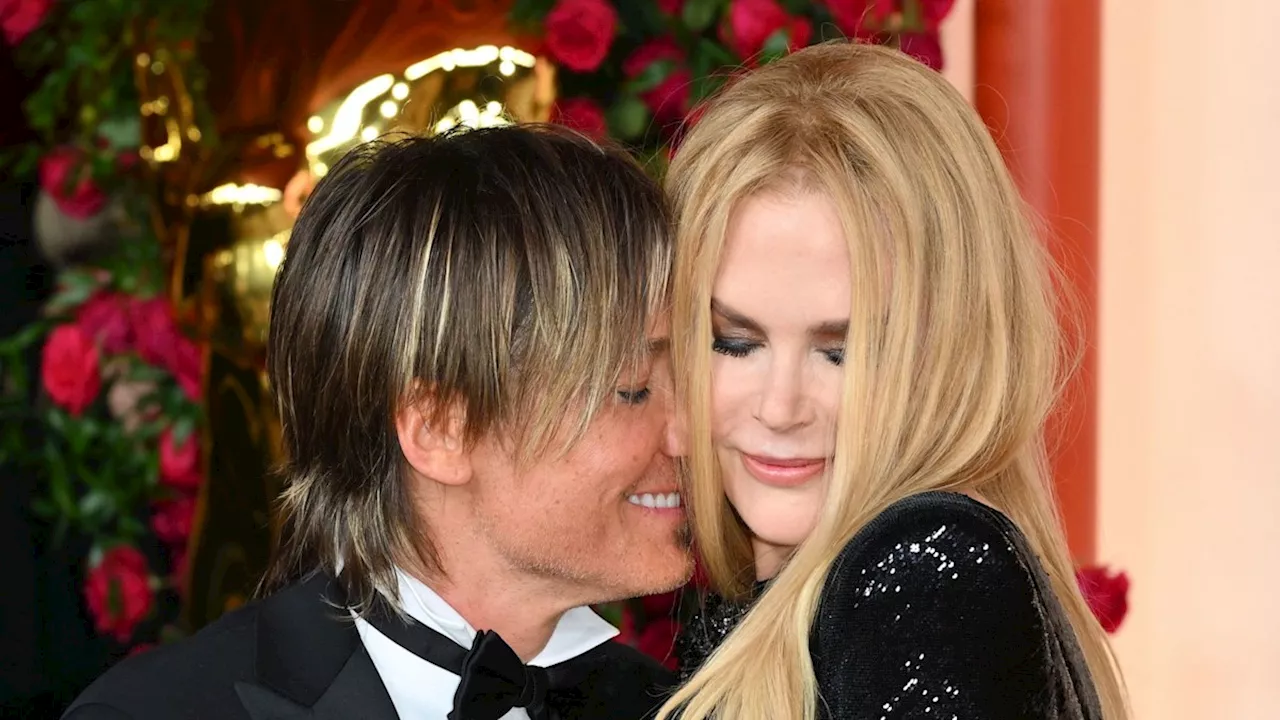 Nicole Kidman displays endless legs in intimate wedding anniversary photo with Keith Urban