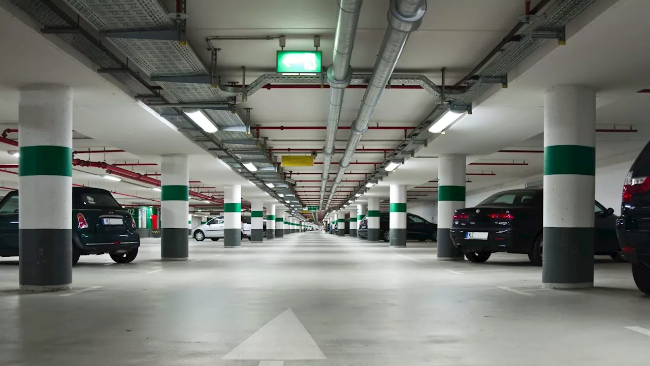 Aena quiere ‘exprimir’ sus más de 100.000 plazas de parking con un plan para aumentar ingresos