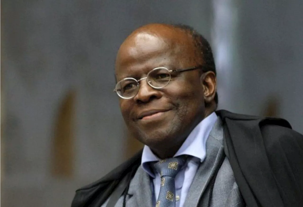 Joaquim Barbosa diz que Lula é 'omisso' e 'conservador à la carte' e que País está 'acéfalo'