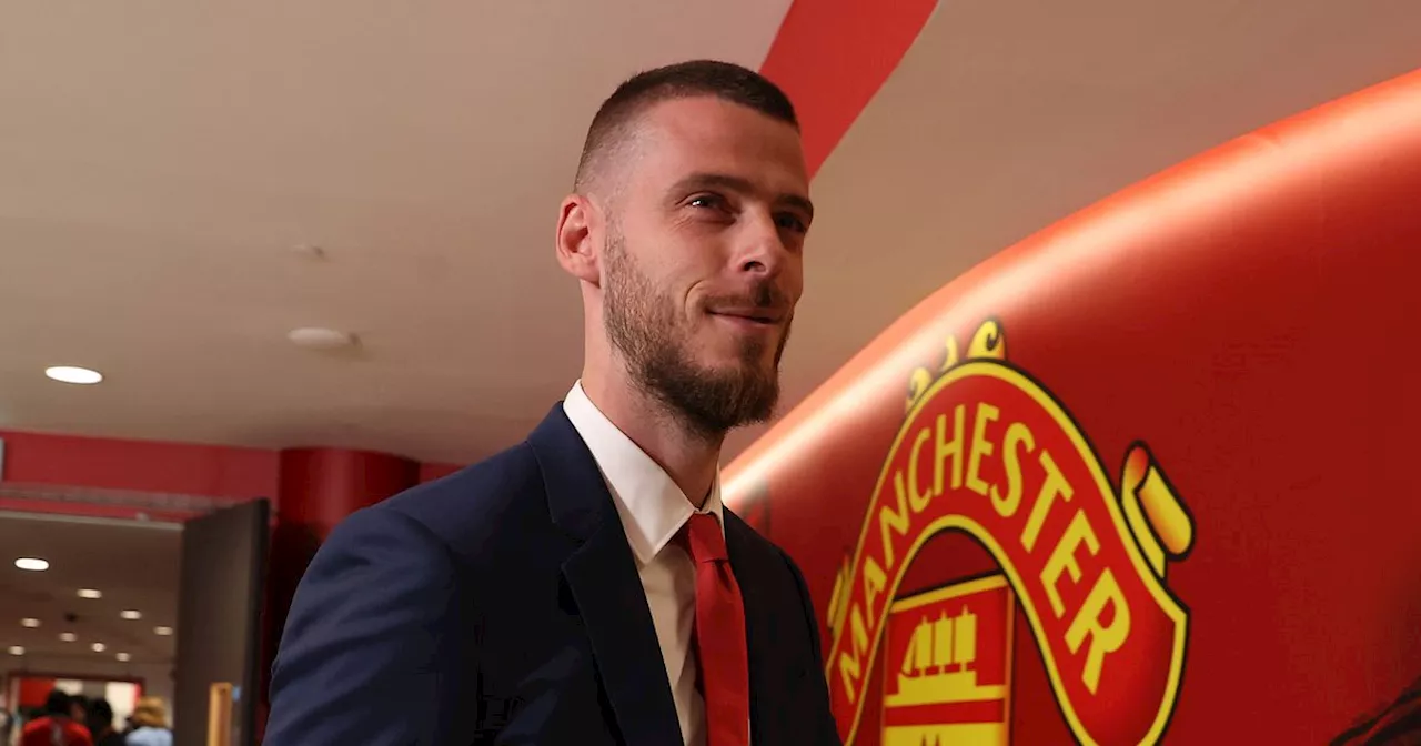 De Gea sends three-word transfer message as ex-Man United player seeks move