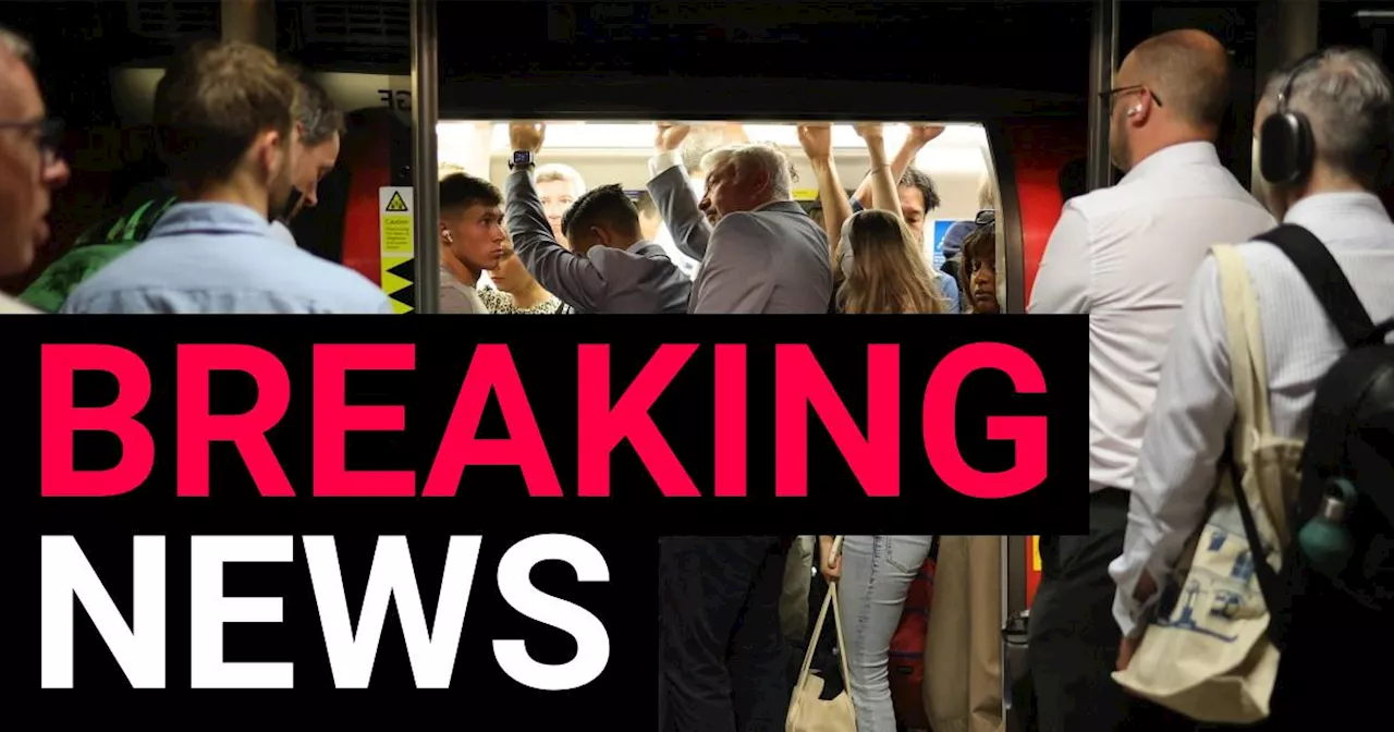 London Travel updates: Bakerloo, Jubilee, DLR and London Overground hit by closures and severe delays