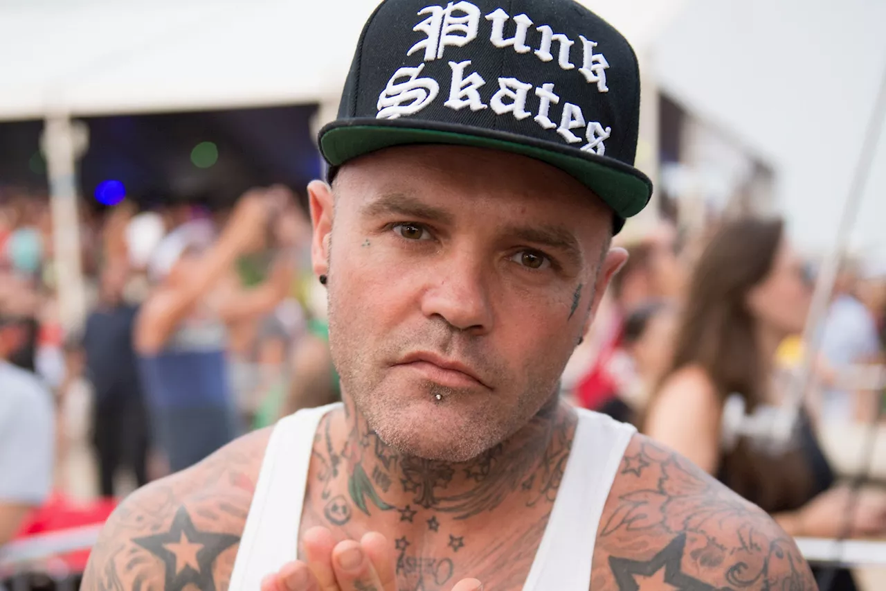 Shifty Shellshock, Crazy Town Singer, Found Dead at Home: Report