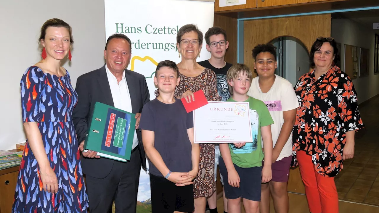 Hans Czettel-Preis für die Schmuttermeier-Schule Hinterbrühl