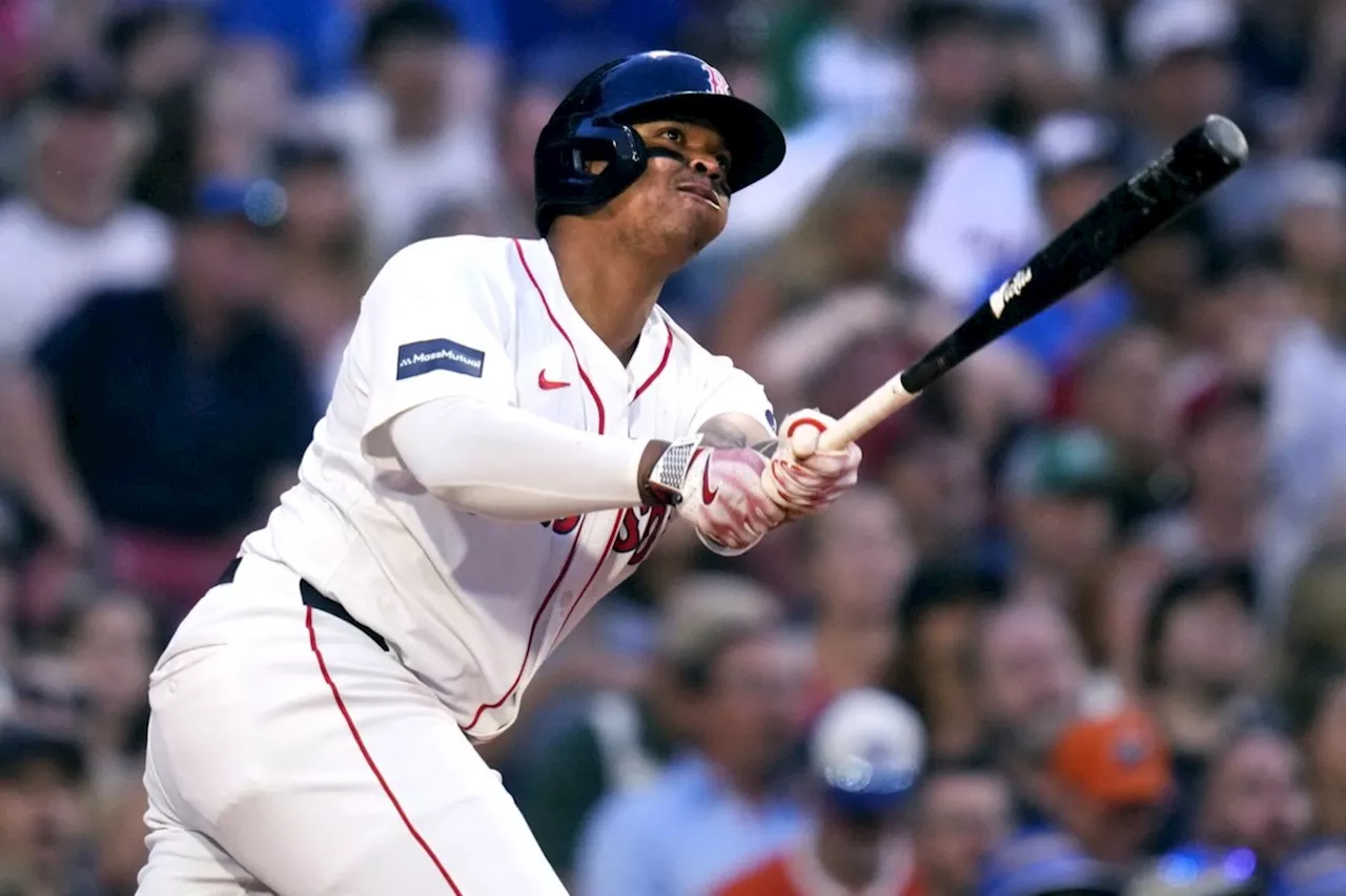 Devers, Hamilton homer, Red Sox rally from 4-run deficit to trip Blue Jays 7-6