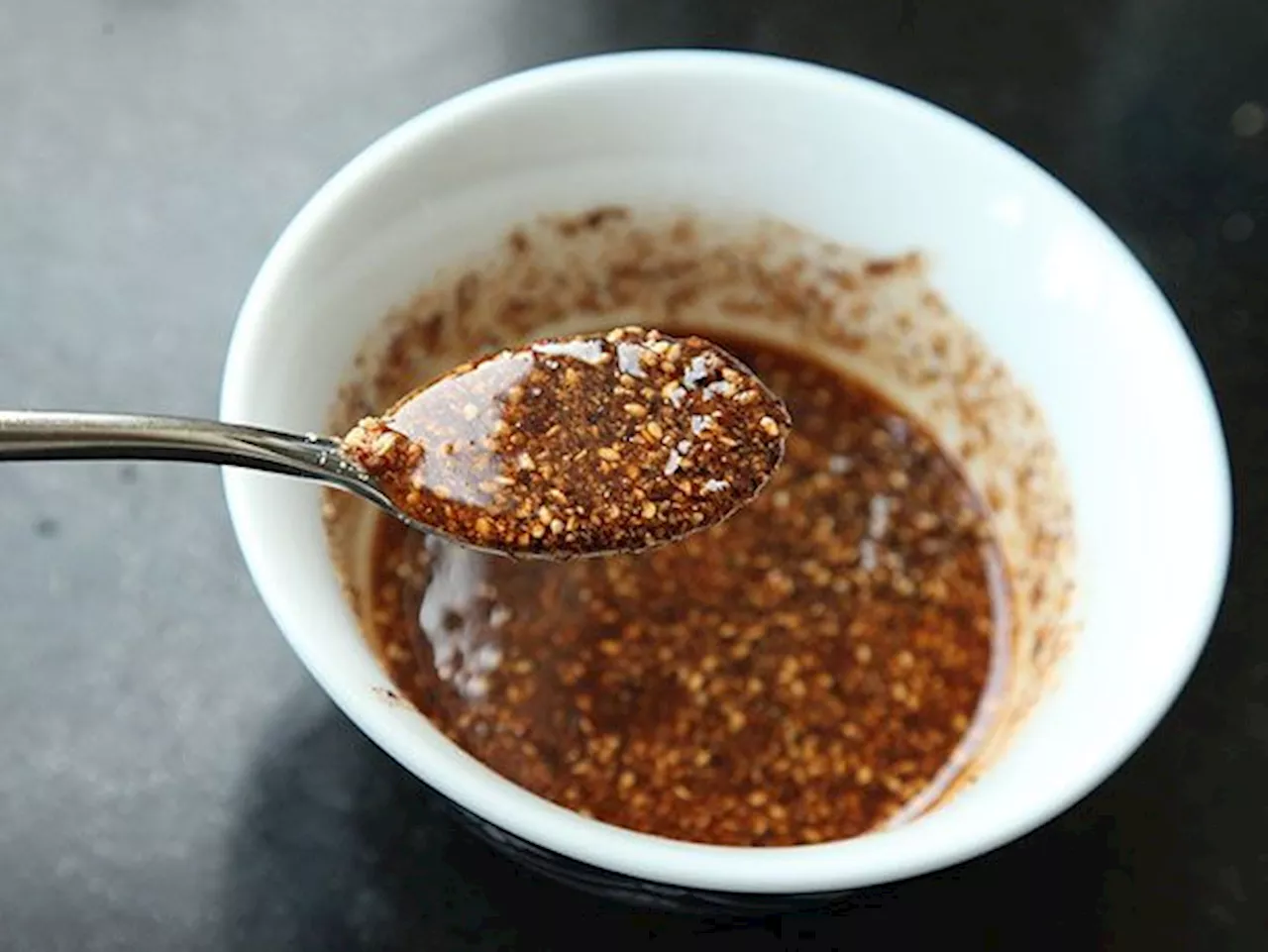 Burnt Garlic-Sesame-Chili Oil for Ramen Recipe