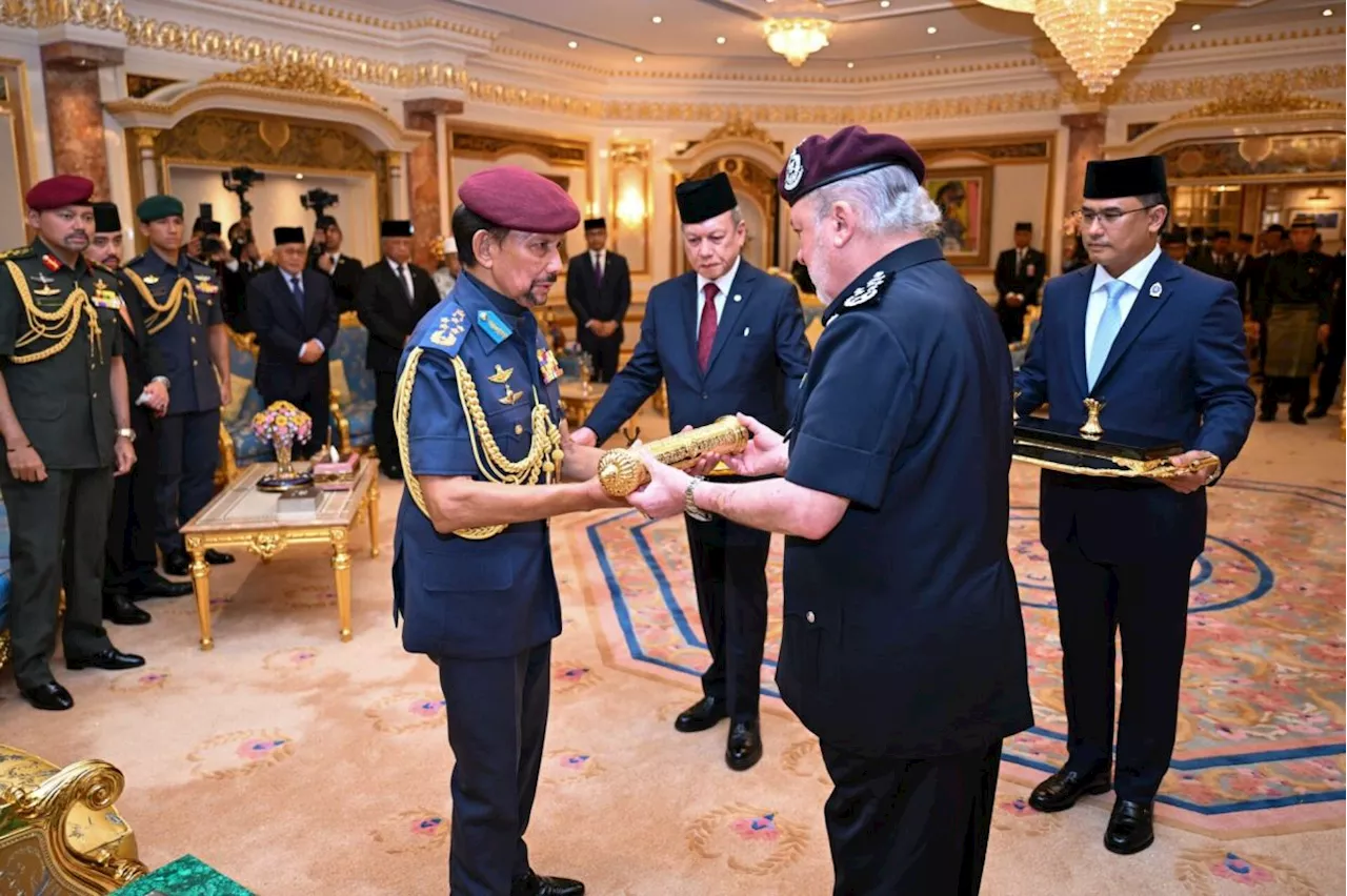 Brunei Sultan welcomes Malaysian King in audience at Bandar Seri Begawan