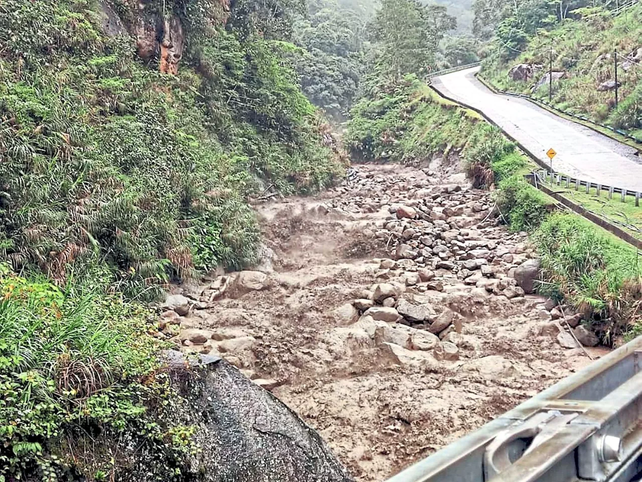 Landslides strike Mount Kinabalu