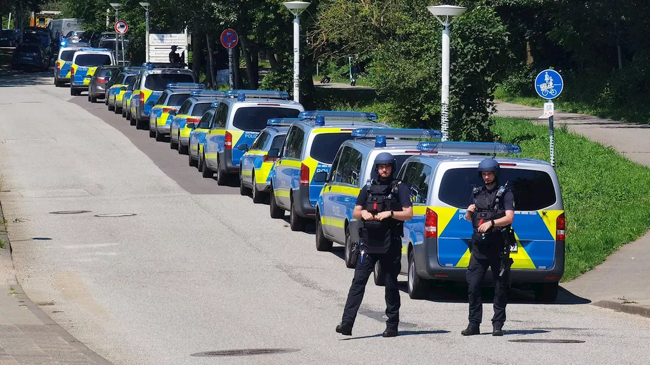 Lübeck: Mutmaßliche Bedrohungslage an Schulzentrum – Polizei bereitet Evakuierung vor