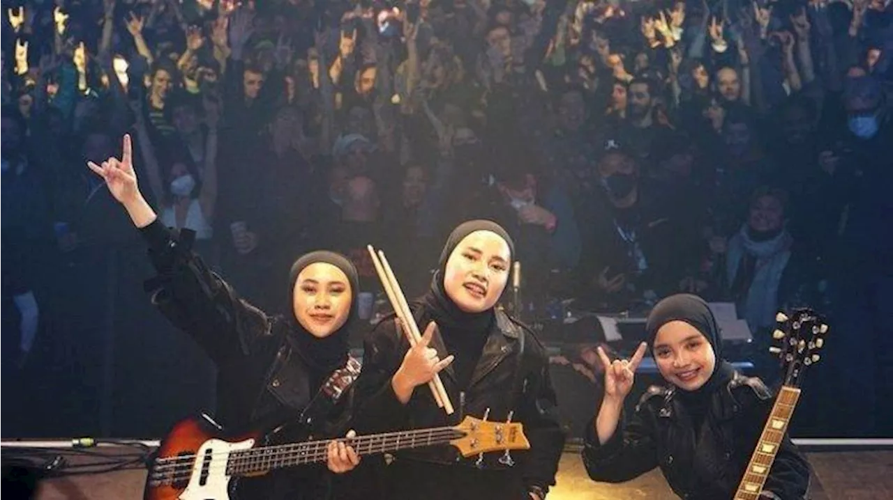 Band Metal Berhijab Asal Garut Ini Akan Tampil di Festival Musik Terbesar di Inggris Besok