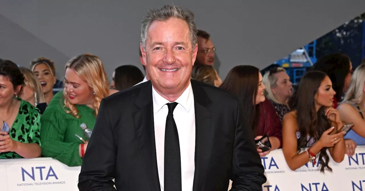 Piers Morgan Given Bracelet With Mean Lyrics at Taylor Swift Show