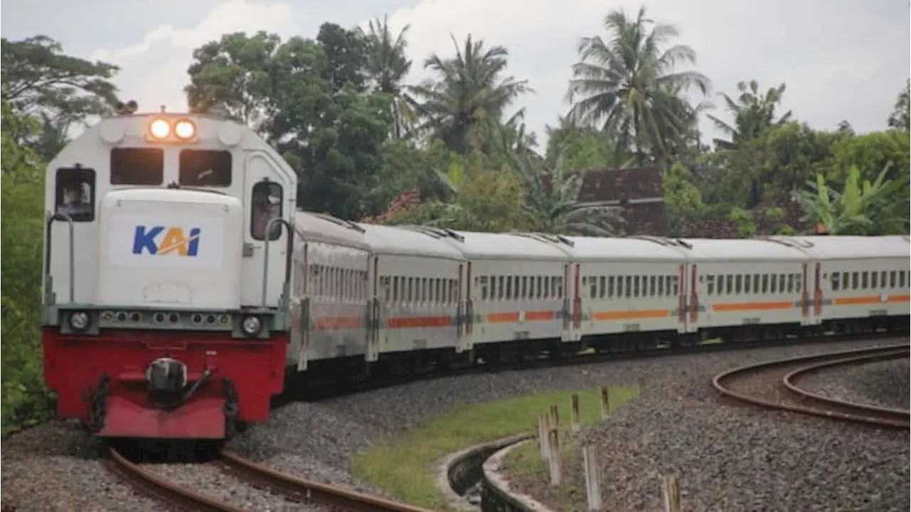 KAI Daop 1 Jakarta Siapkan 8 Kereta Api Tambahan Selama Masa Libur Sekolah, Catat Rutenya