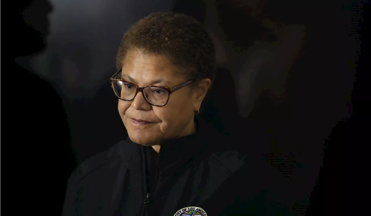 Los Angeles Mayor Karen Bass to meet with Jewish leaders after anti-Israel protest turned violent