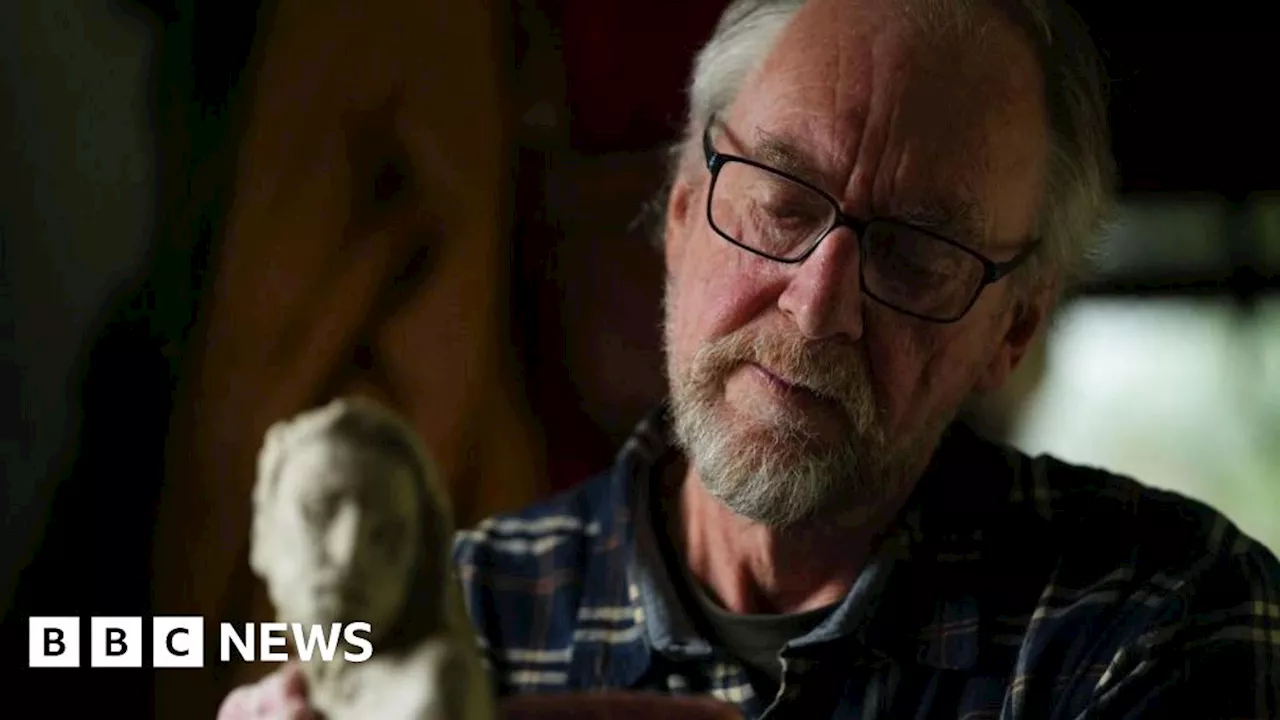 Parkinson’s disease: Ruthin man uses art sculpting as therapy