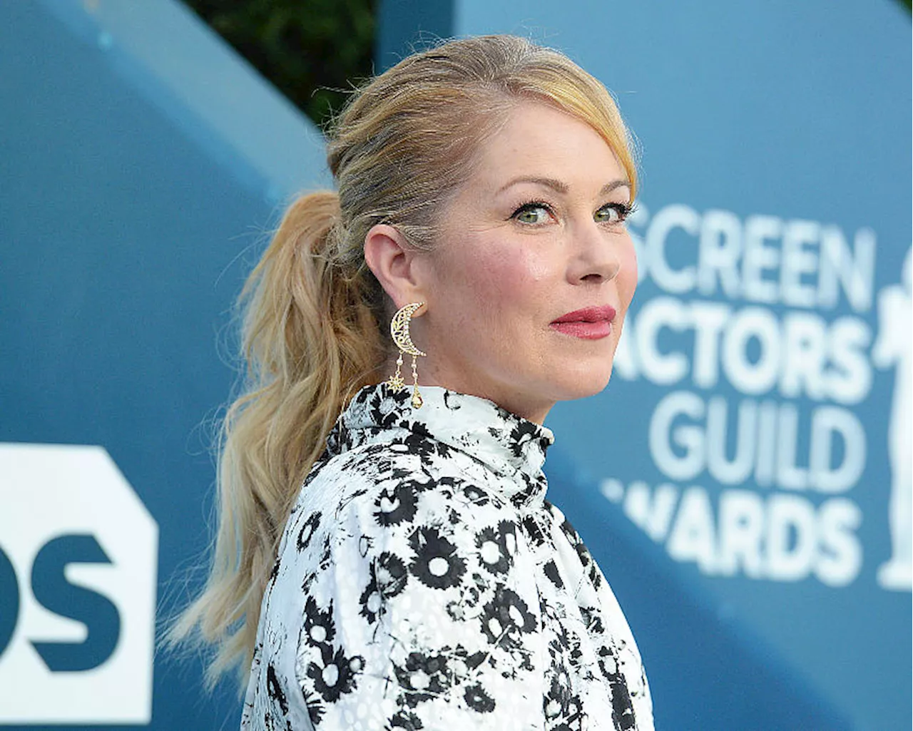 'Je suis triste' : atteinte d’une sclérose en plaques, Christina Applegate doit maintenant affronter la maladie de sa fille de 13 ans