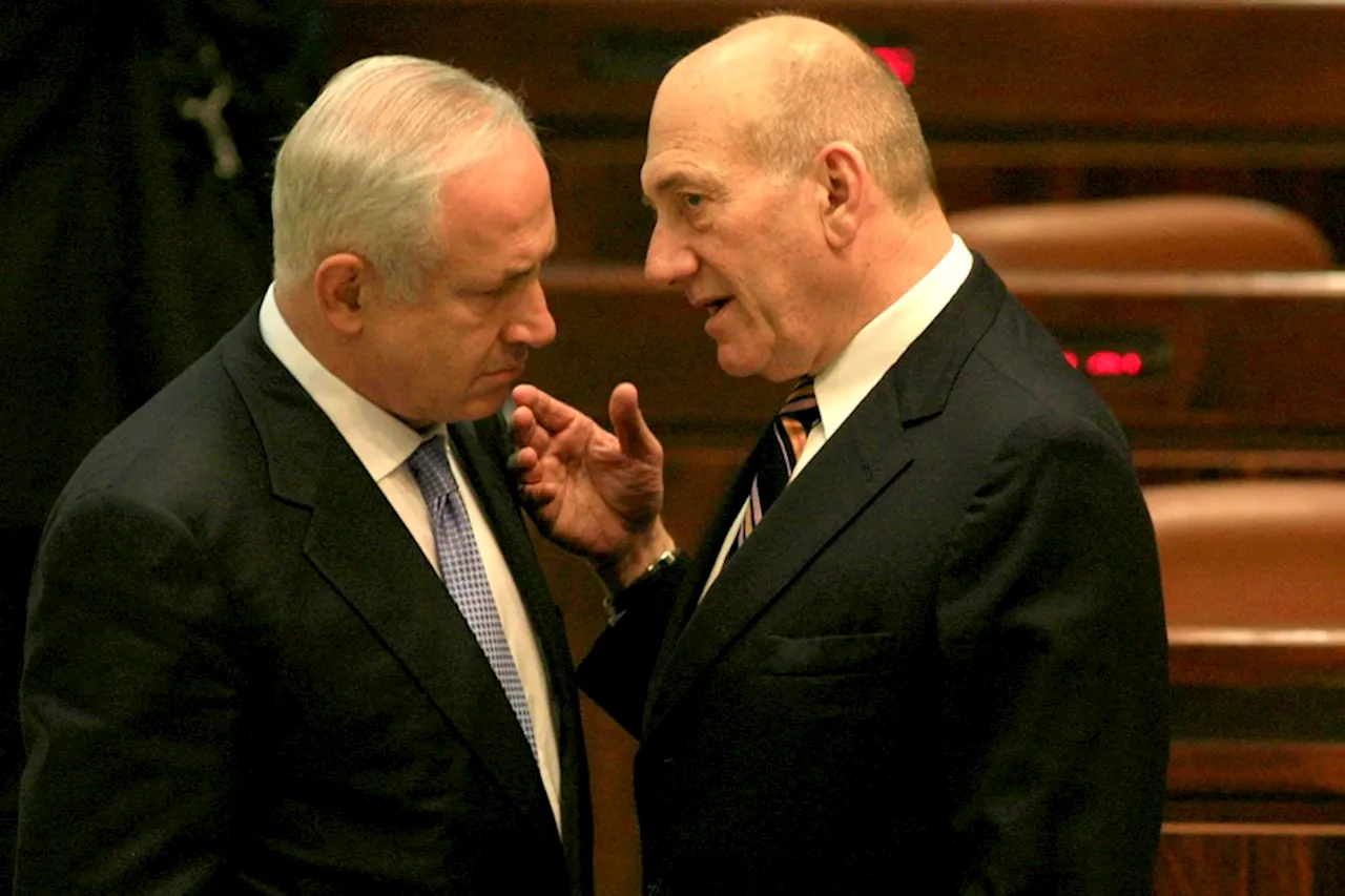 Olmert pide echar a Netanyahu antes de que destruya el país