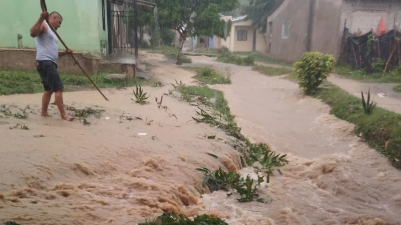 Fuertes lluvias generan emergencias en sectores del Atlántico este miércoles