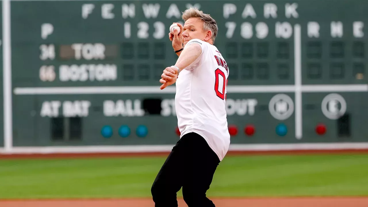 News: Gordon Ramsay Throws First Pitch at Red Sox Game Following Scary ...