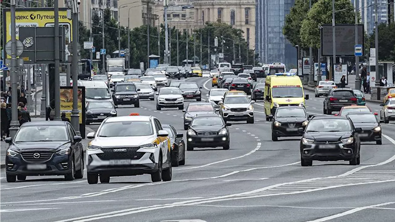 Автоэксперт назвал последствия нажатия кнопки Start-Stop на ходу