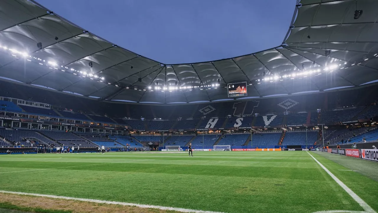 DFB-Pokal: Borussia Dortmund gegen Lübeck im Volksparkstadion