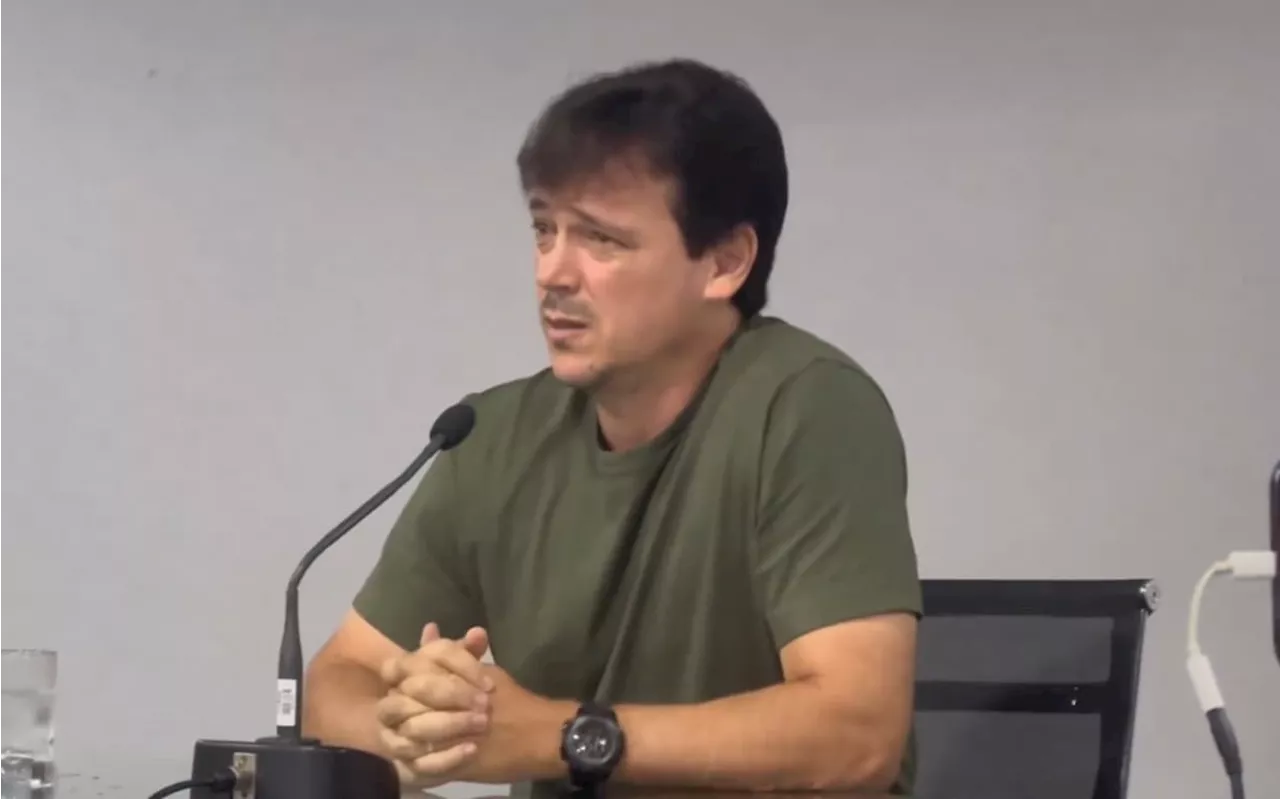 Emocionado com demissão no Fluminense, Fernando Diniz abre o jogo sobre futuro clube