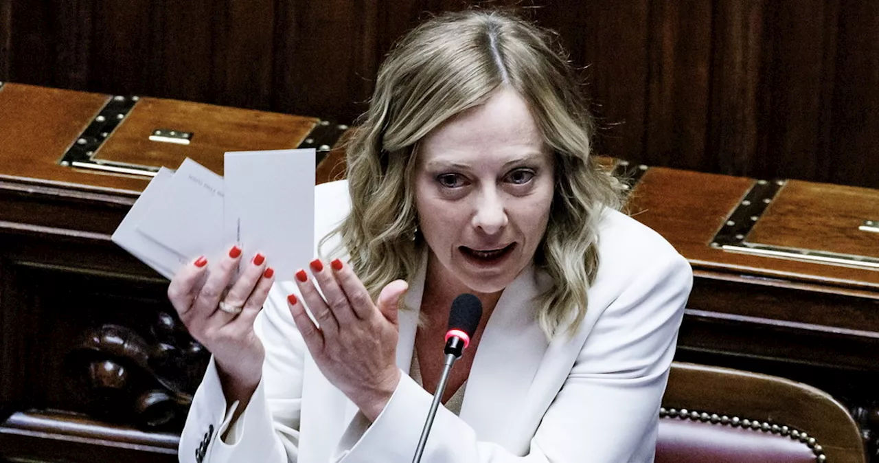 Giorgia Meloni, la replica alla M5s Sportiello: &#034;Dovreste provare disgusto per voi stessi&#034;