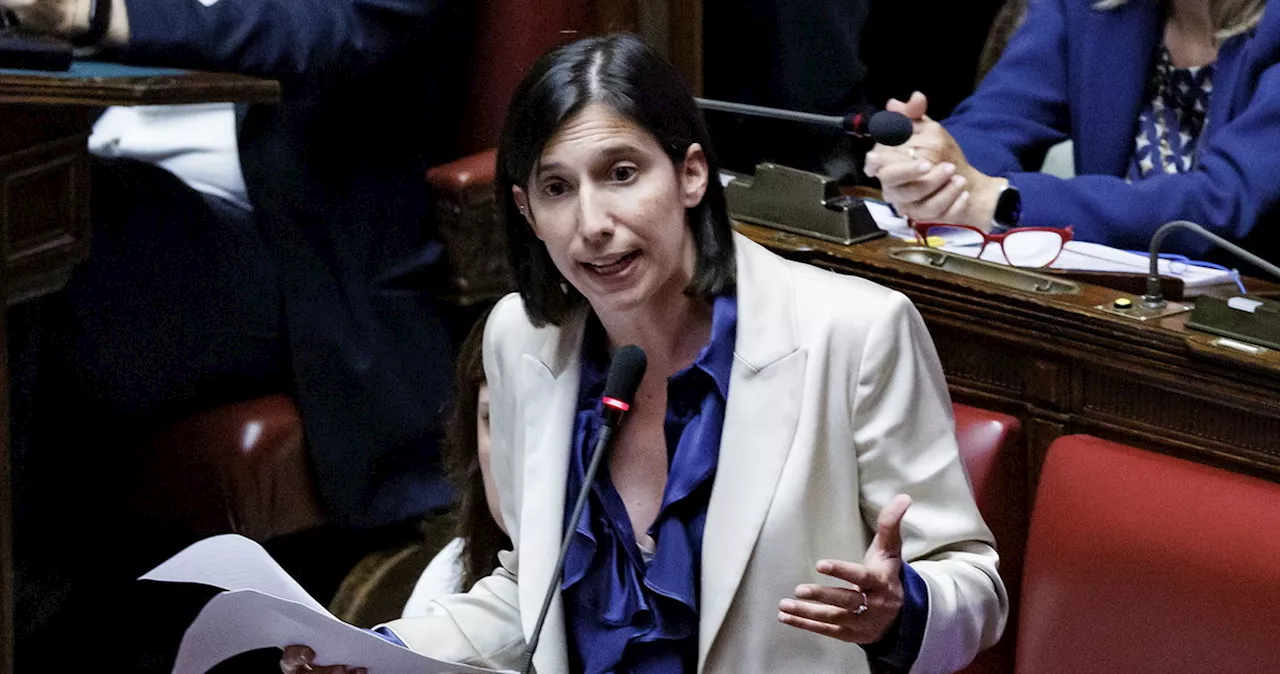 Schlein attacca Meloni: &#034;La guerra la state facendo al Sud&#034;, ma è un autogol