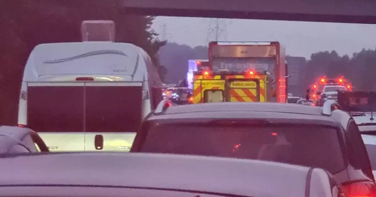 Live M65 updates after motorway closed in both directions by 'police incident'