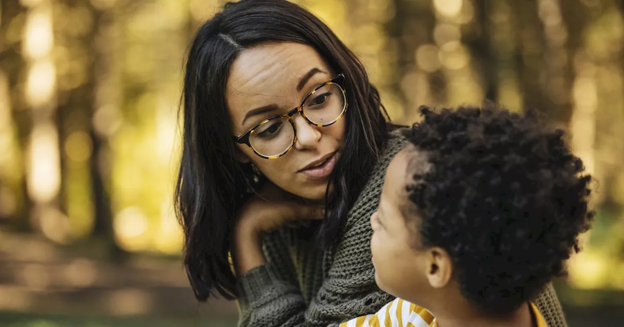 «Il n'y a pas de méchant ou de gentil» : comment parler de politique aux enfants