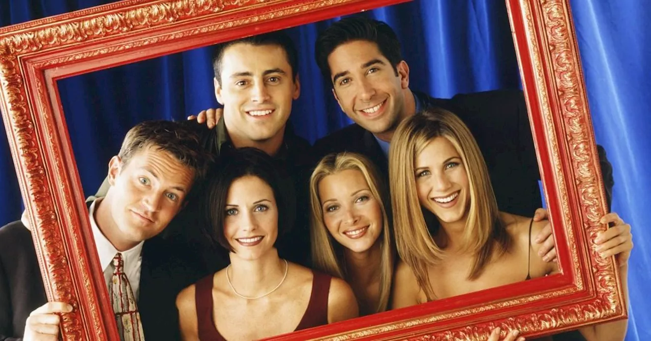 Lisa Kudrow is rewatching Friends to keep Matthew Perry’s memory alive