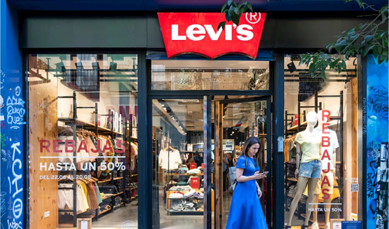 Levi's shares drop 12% as jeans maker's sales disappoint despite denim craze