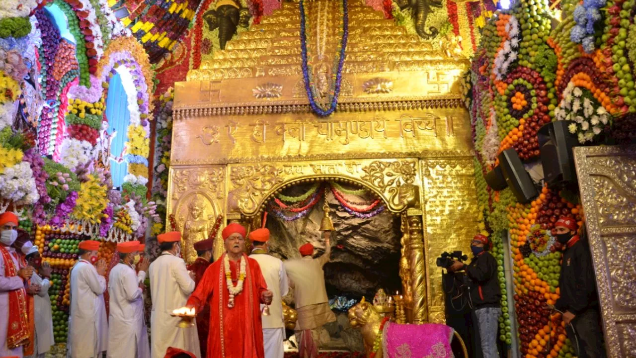 Vaishno Devi Helicopter: श्री माता वैष्णो देवी भवन से जम्मू एयरपोर्ट तक हेलीकॉप्टर सेवा शुरू, जानें कैसे करें बुकिंग