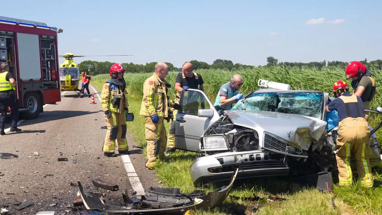 112-nieuws: bussen botsen bij concert Guus Meeuwis • truck in brand op A58