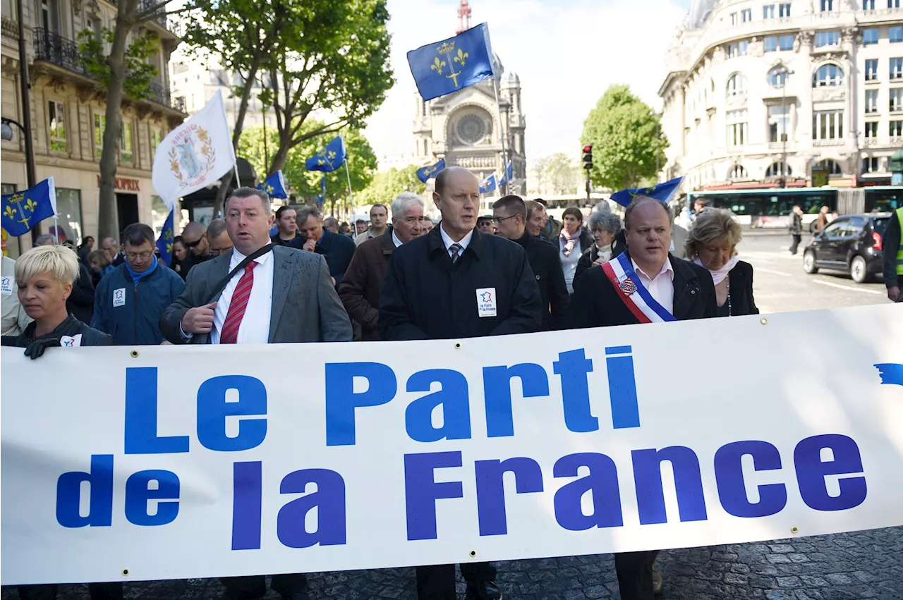  Législatives : le coup de gueule d'Alba Ventura contre une affiche de campagne raciste