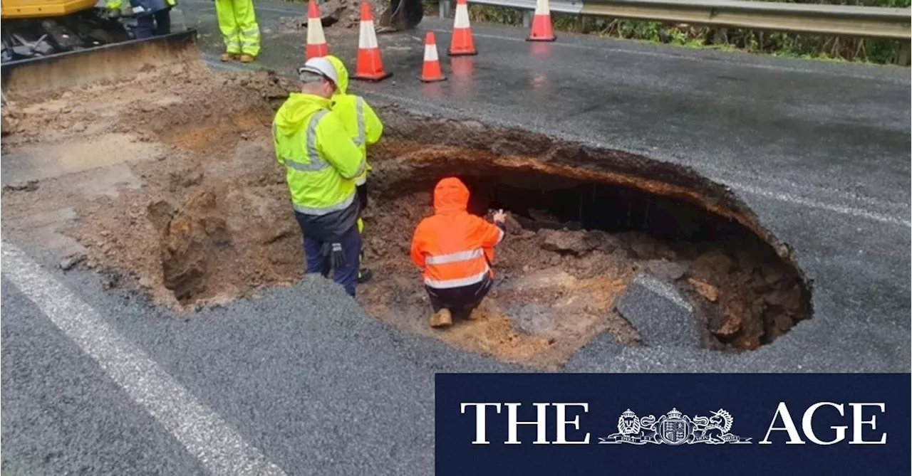 Giant pothole leaves thousands of people on edge