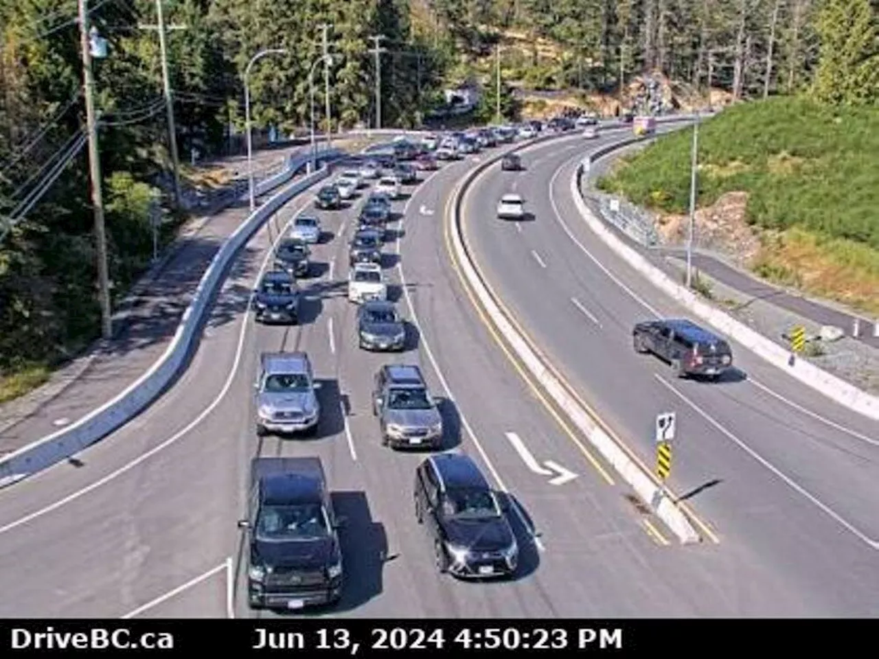 Petition seeking action on traffic jams presented to Sooke council