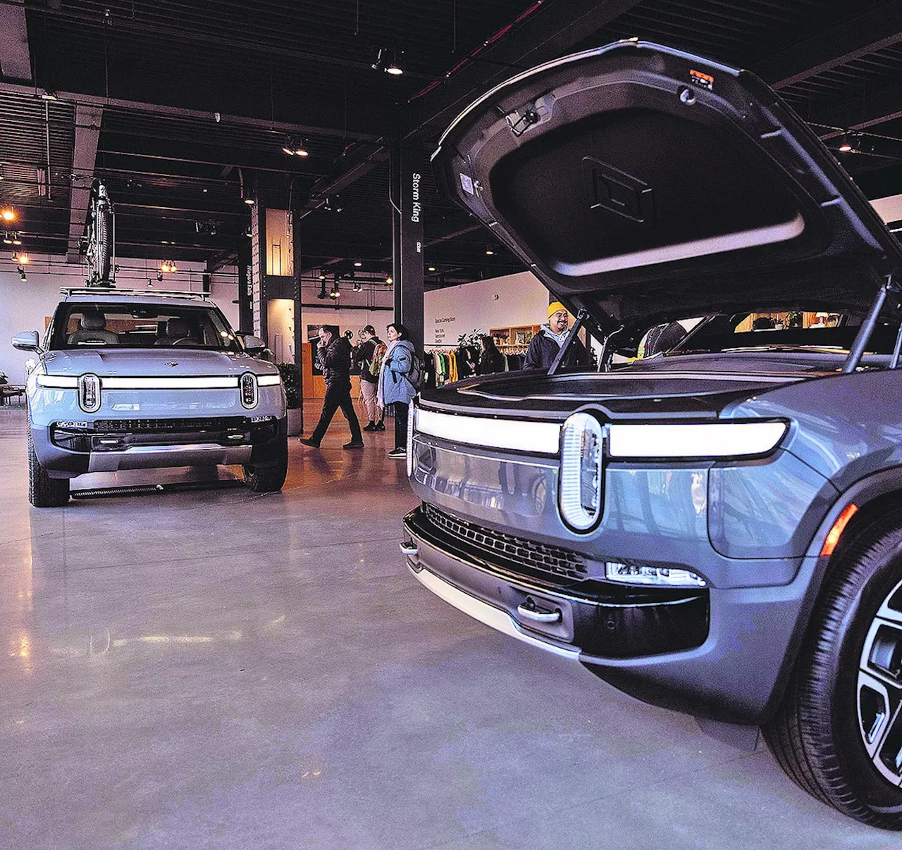 Volks investirá até US$ 5 bi em parceria com Rivian, dos EUA