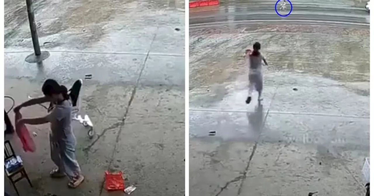 Video impactante: Bebé rodó en un cochecito en plena avenida en China; se salvó de milagro