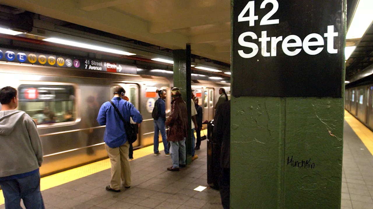 NYC man who warned 'Zionist' subway passengers to leave turns himself in, police say