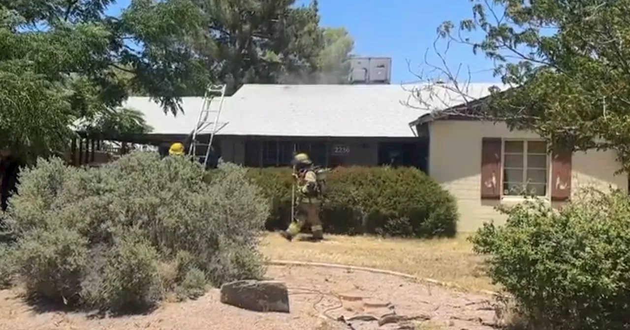 Phoenix firefighters locate body during house fire Thursday afternoon