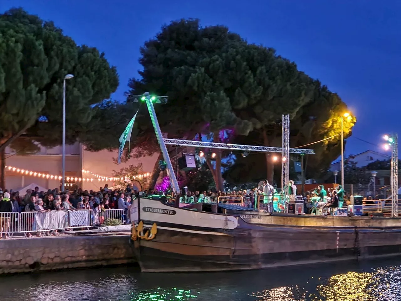 Des concerts gratuits sur une 'scène flottante' dans cette commune du Tarn-et-Garonne