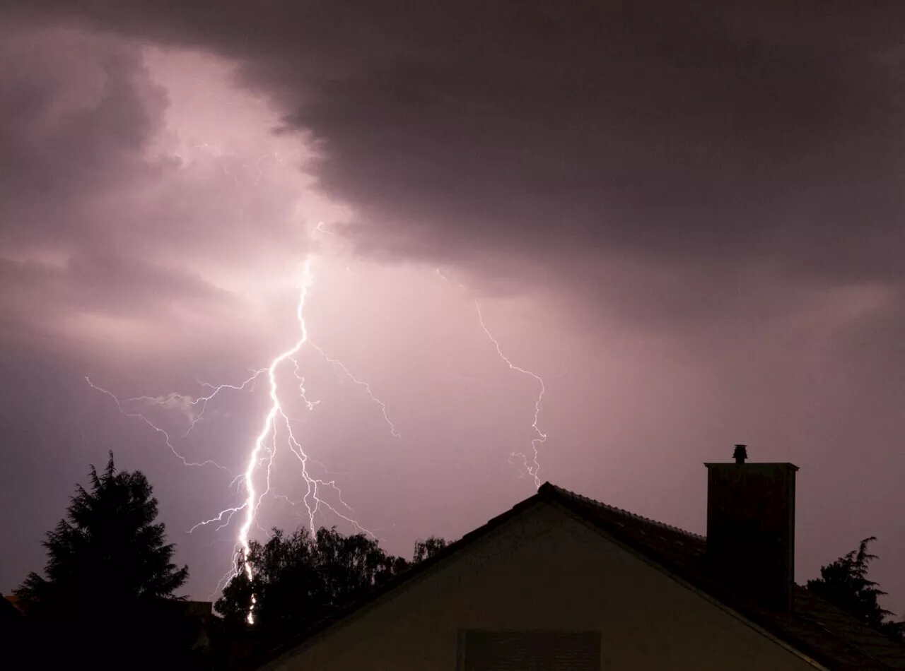 Risques de violents orages ce jeudi : Météo France place une cinquantaine de départements en vigilance