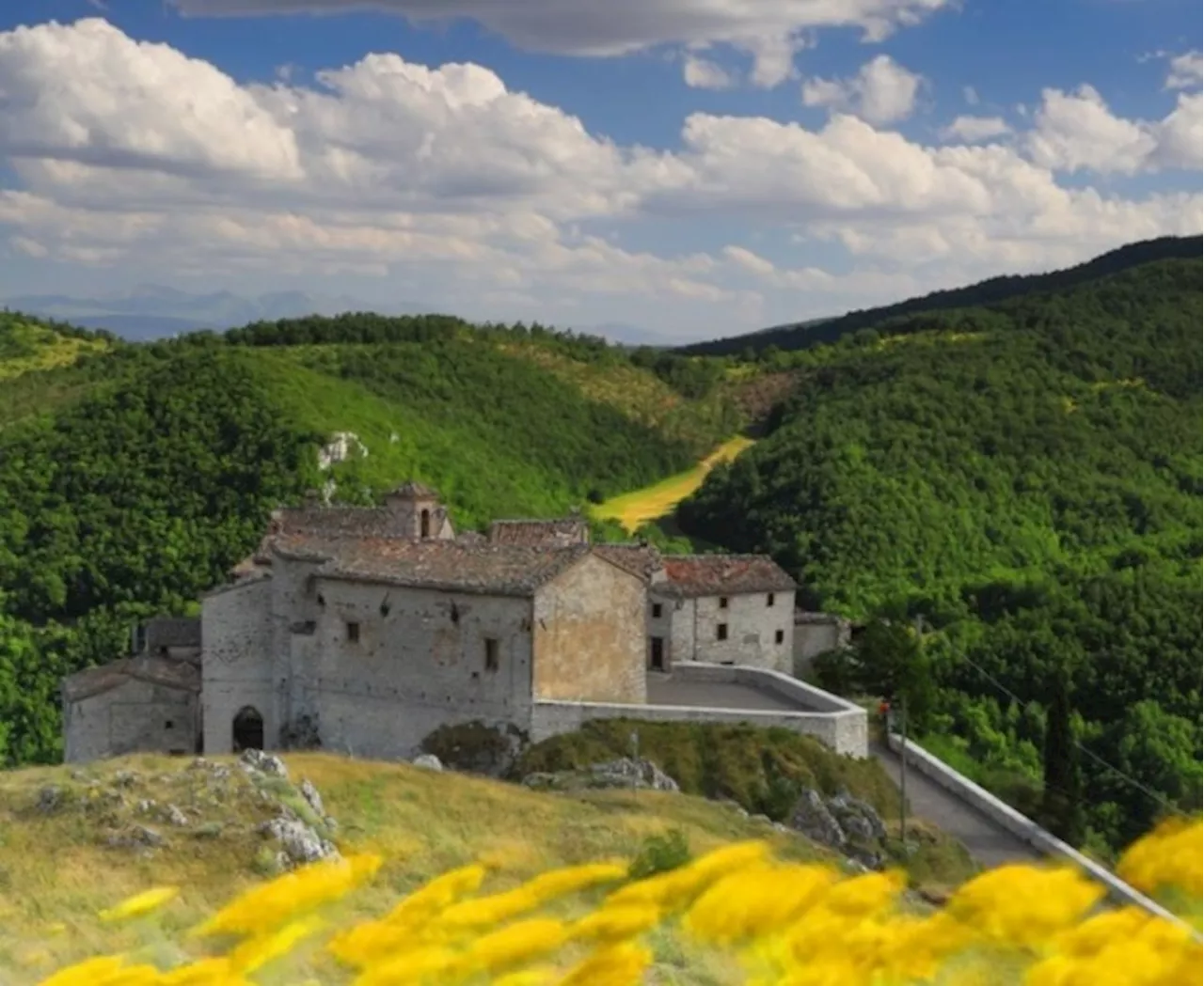 Le Marche rilanciano i borghi storici