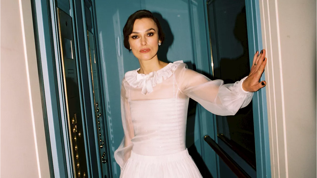 Keira Knightley Loved Her Chanel Show Look So Much, She’d Get Married In It