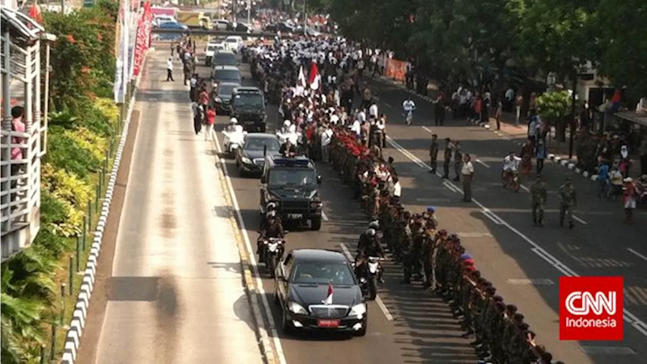 Istana Minta Maaf Ambulans Disetop Saat Iring-iringan Jokowi Melintas