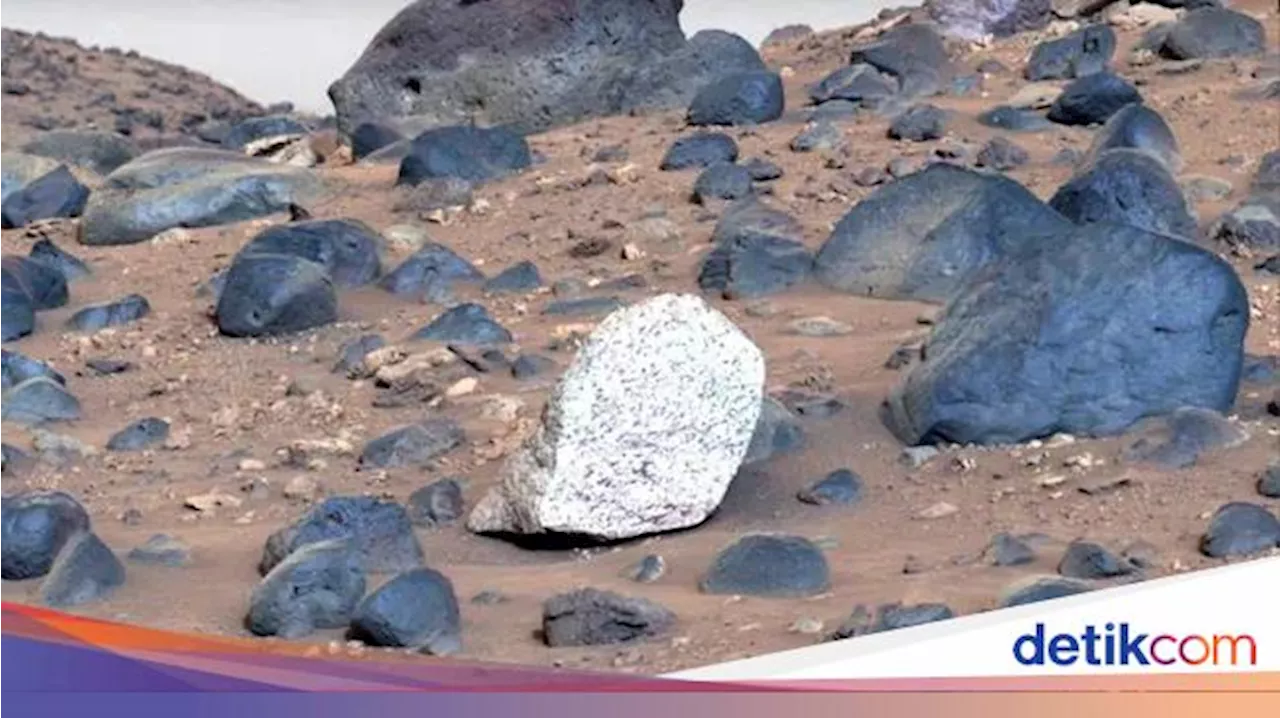 Pertama Kalinya, NASA Temukan Batu Berwarna Terang di Mars