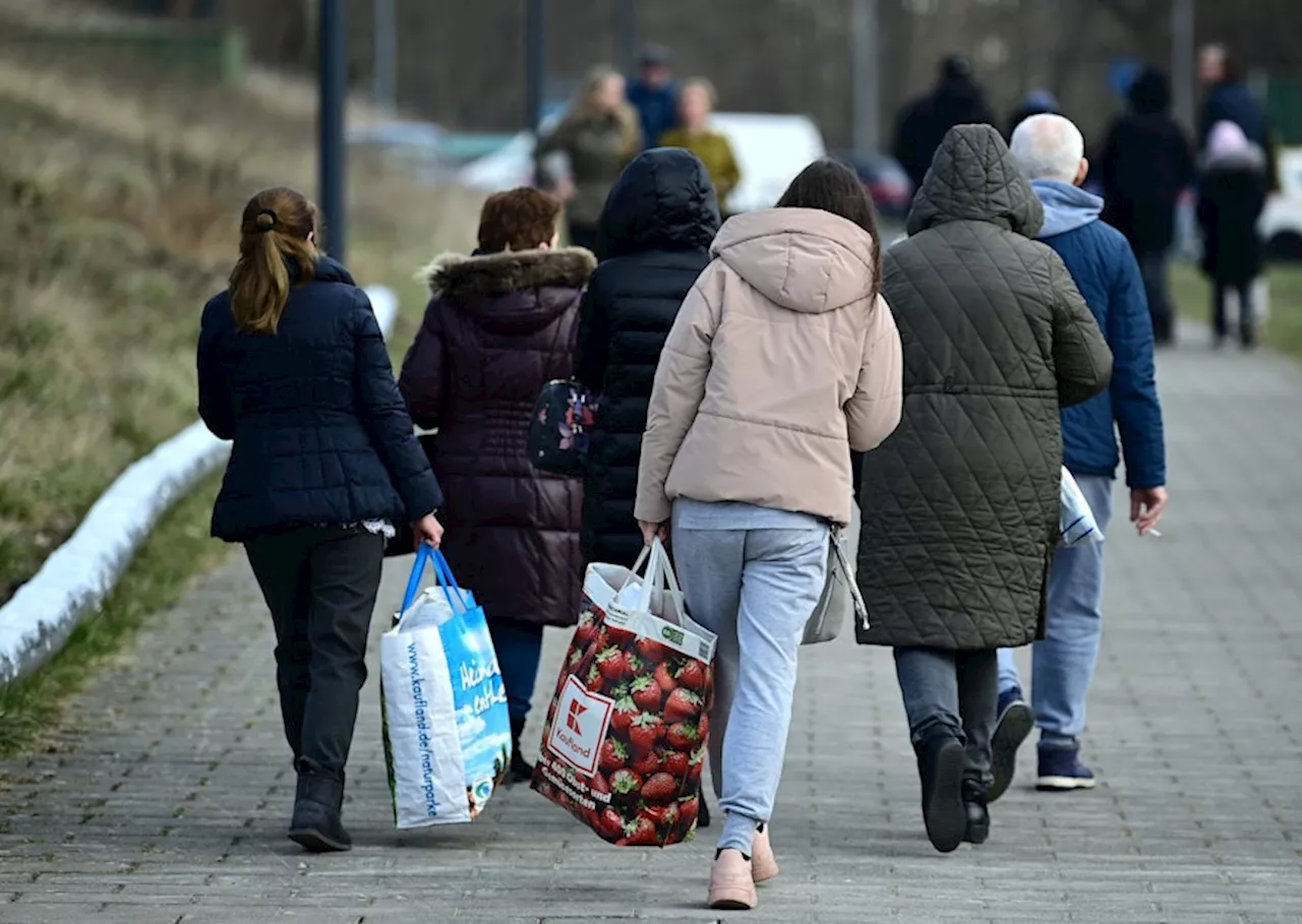 Wer kommt nach Deutschland und wer geht?