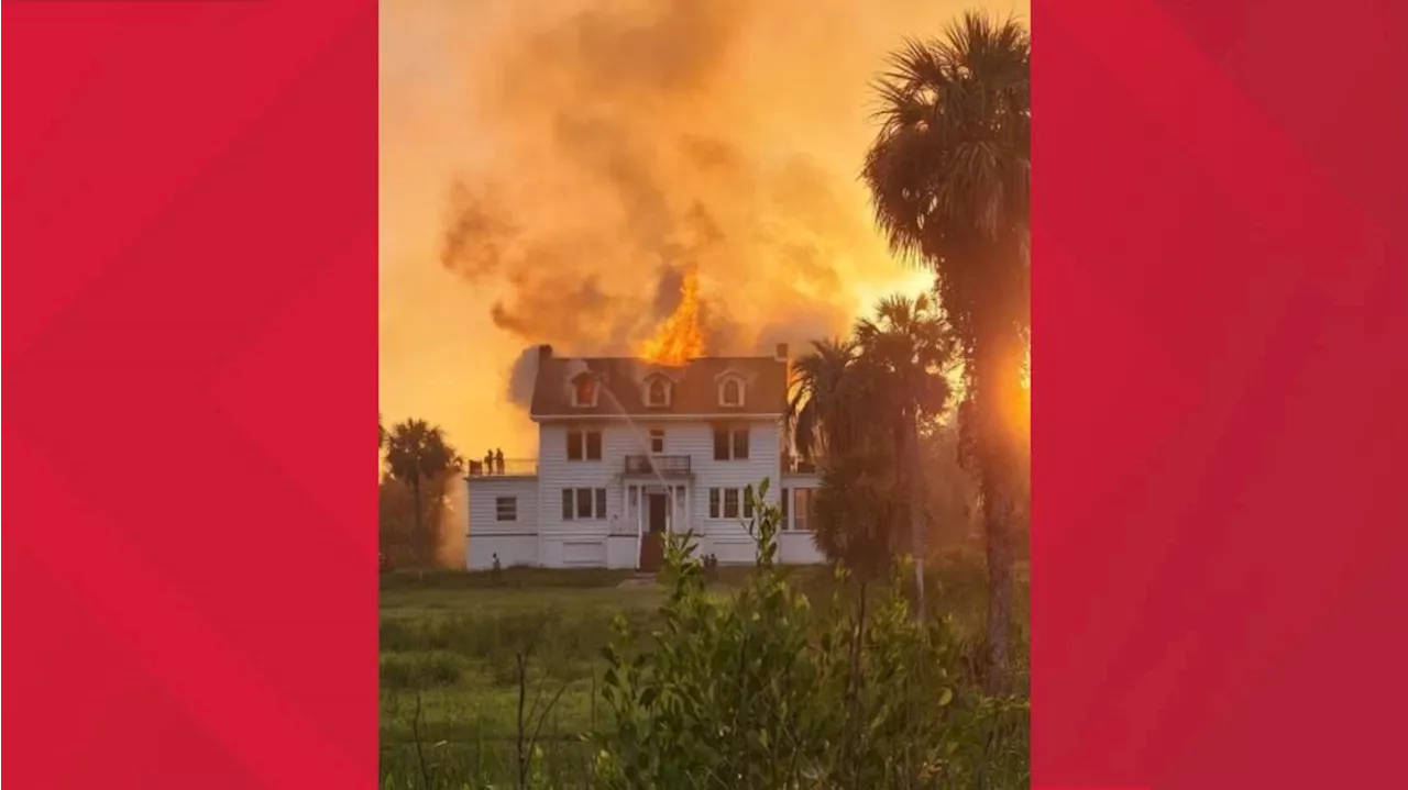 Historic 'Huston House' on Butler Island a 'total loss' after fire, man arrested, police say